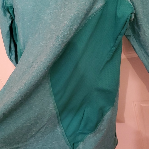 Champion Athletic Pullover - Picture 2 of 4